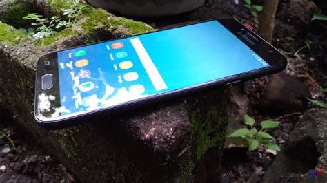 Samsung Galaxy J7 Pro Review: Beautifully Crafted .